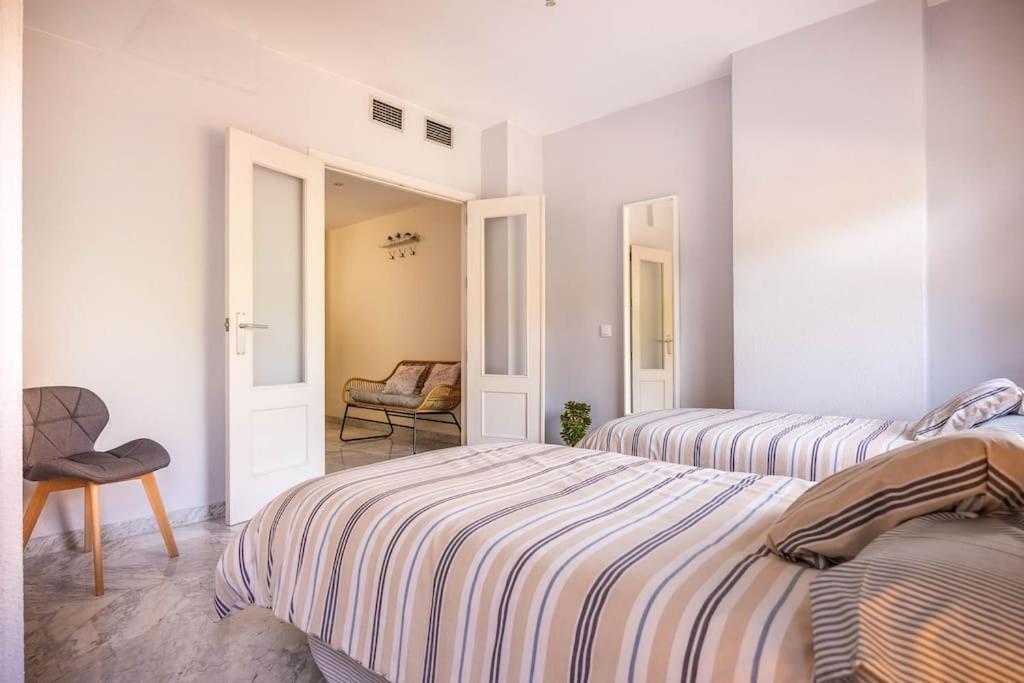 Apartamento Ronda De Triana 45 Sevilla Exteriér fotografie